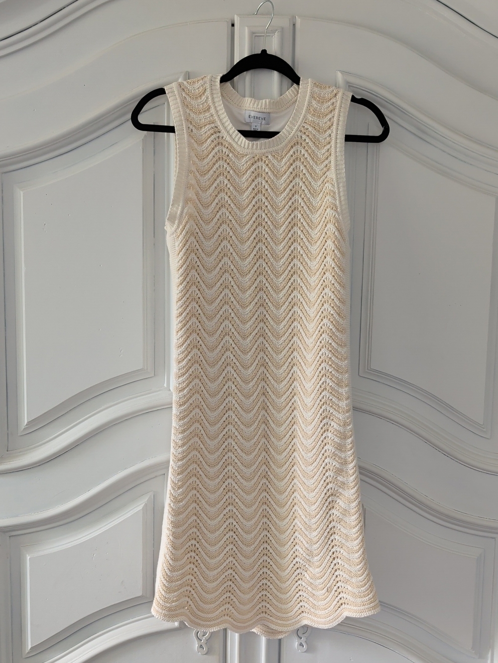 Evereve Cream Chevron Knit Sleeveless Mini Dress